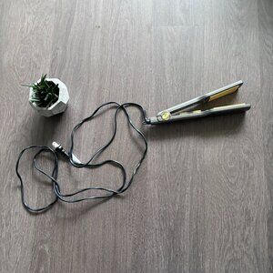 T3 Tourmaline Ceramic "Ionic Wet or Dry" Hair Straightener (flat iron)